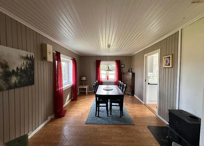 Sundby Fjordhestgård Feriehus *